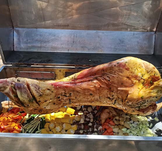 La'Lulu Catering Services, Spit Braai Services and Mobile Bar Hire